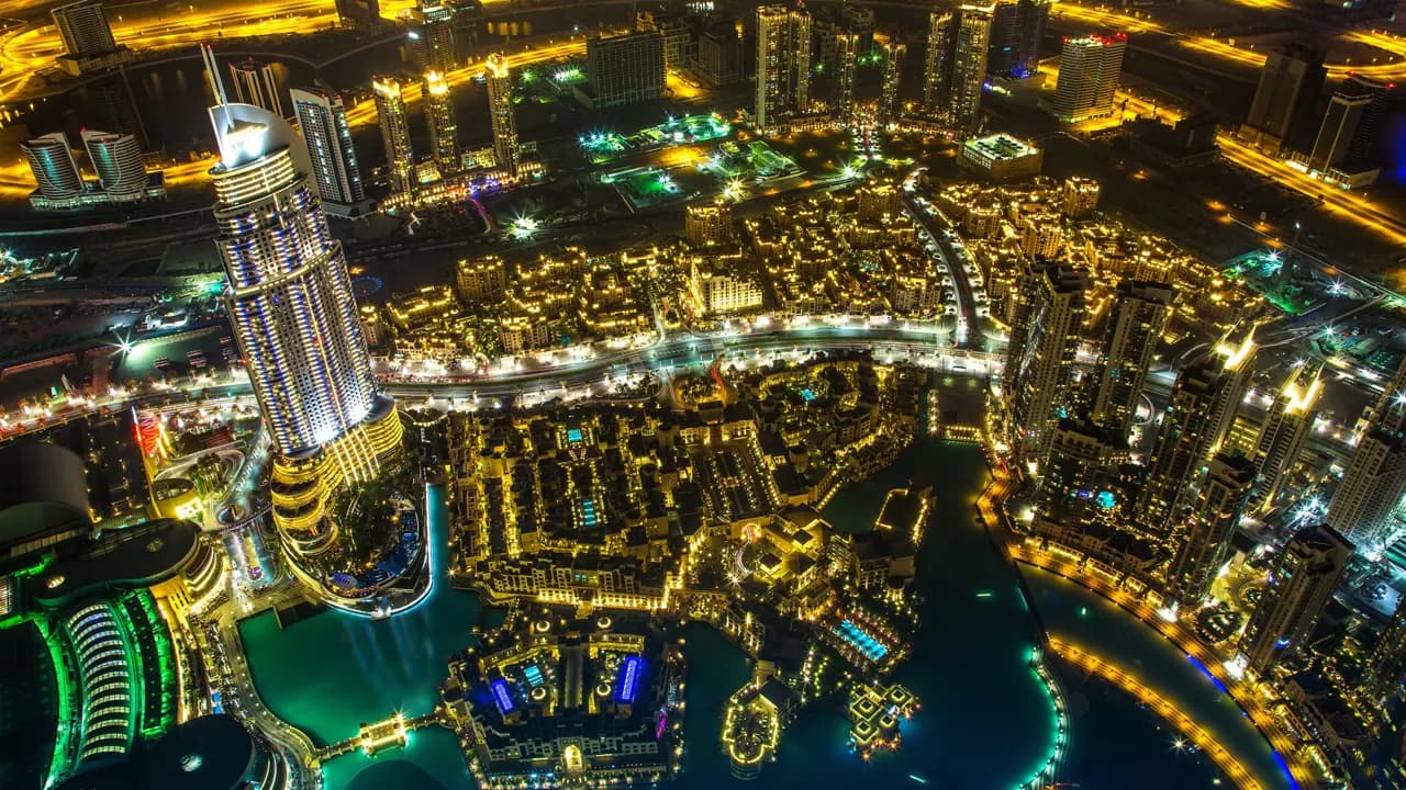 Burj Khalifa - At The Top - Photo 3