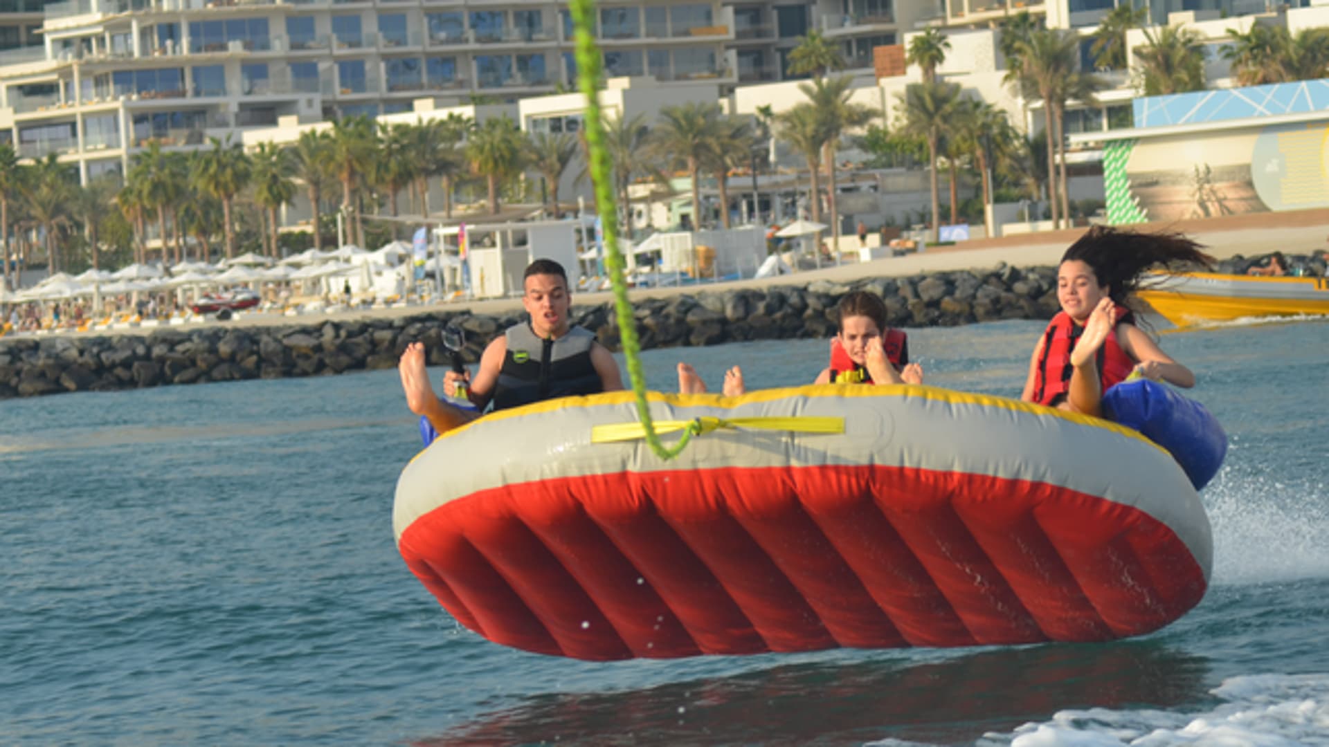 Donut Ride Burj Al Arab - Photo 14
