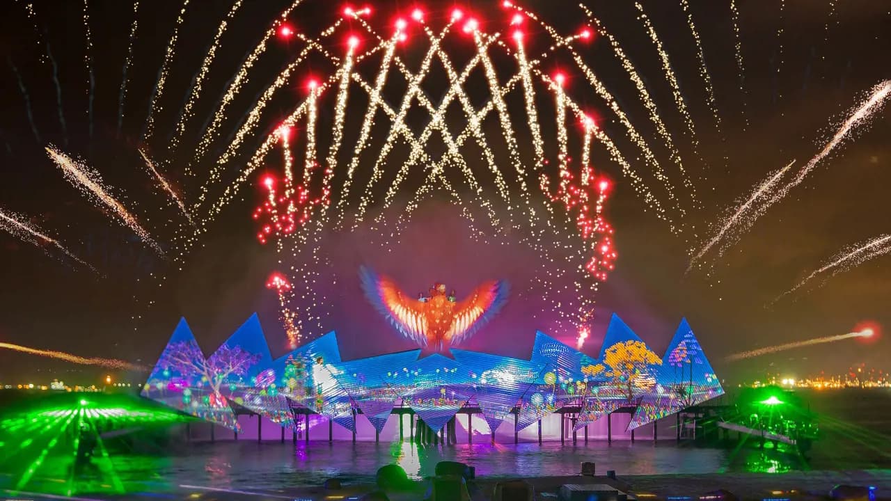 Wings of Time Fireworks Symphony Ticket - Photo 12